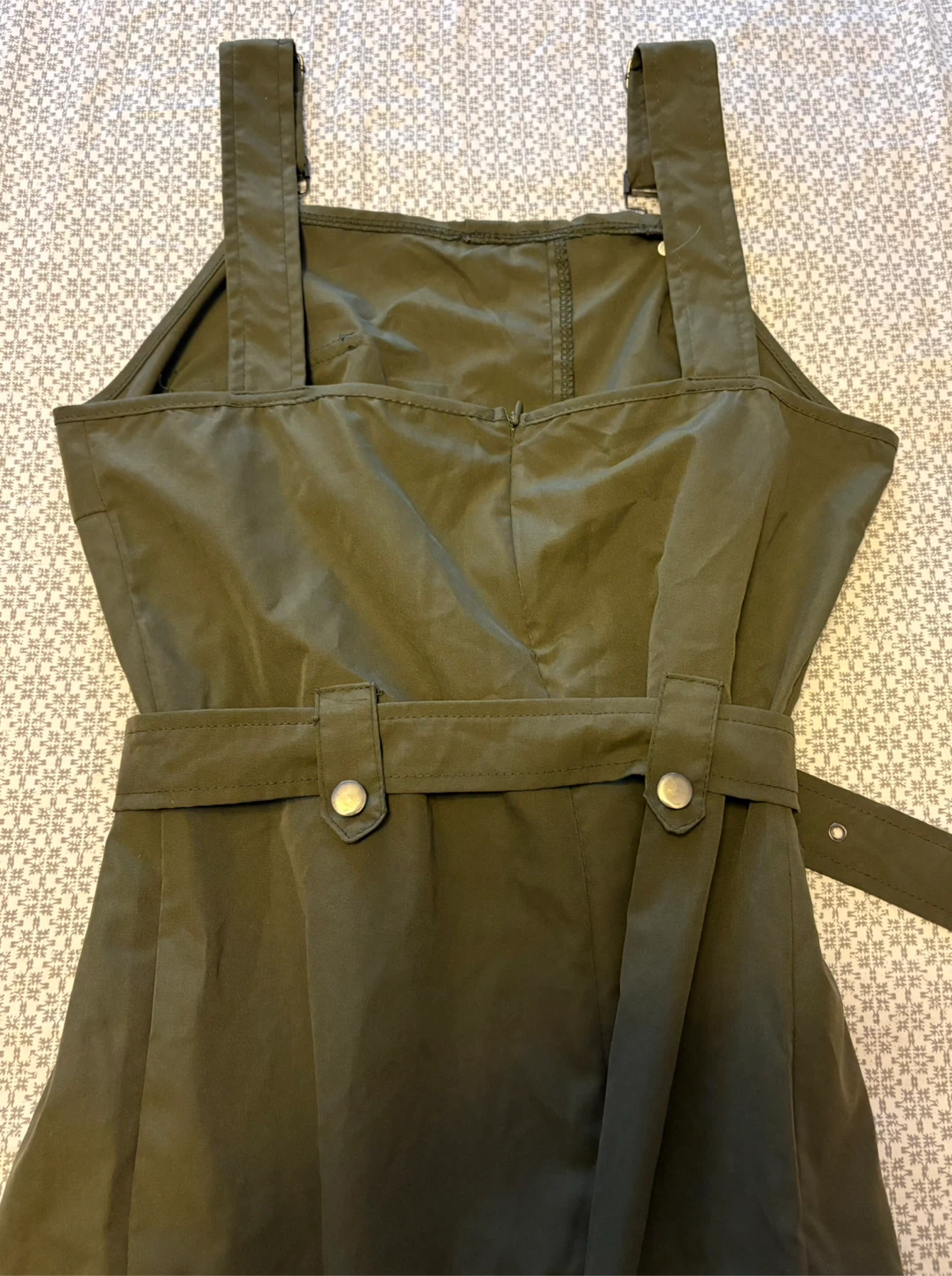 ✨✨Olive Green Cargo Jumpsuit - photo 4