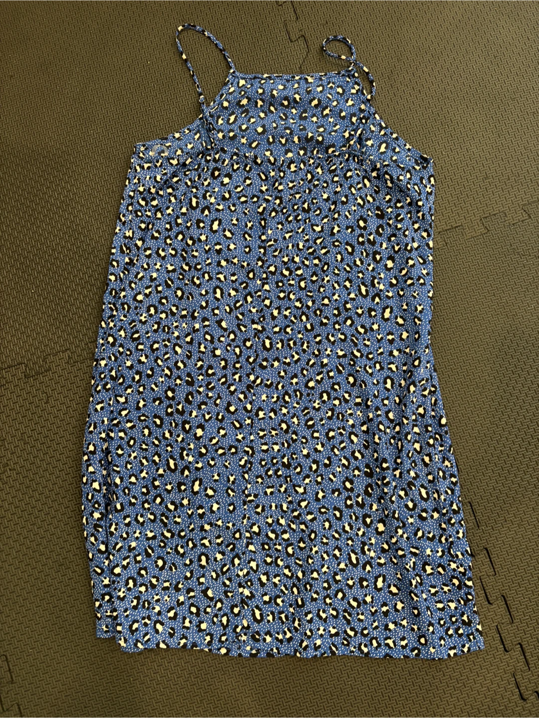 Le Lis Blue Leopard Print Spaghetti Strap Dress - photo 2