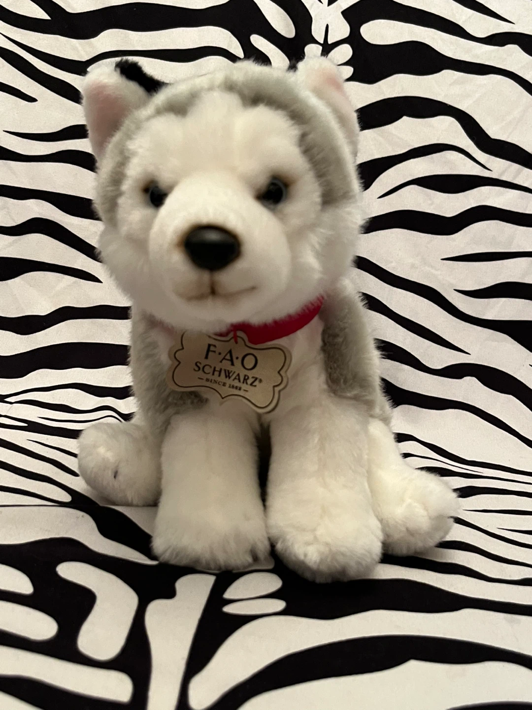 🐾 FAO Schwarz husky puppy plush toy 🐾