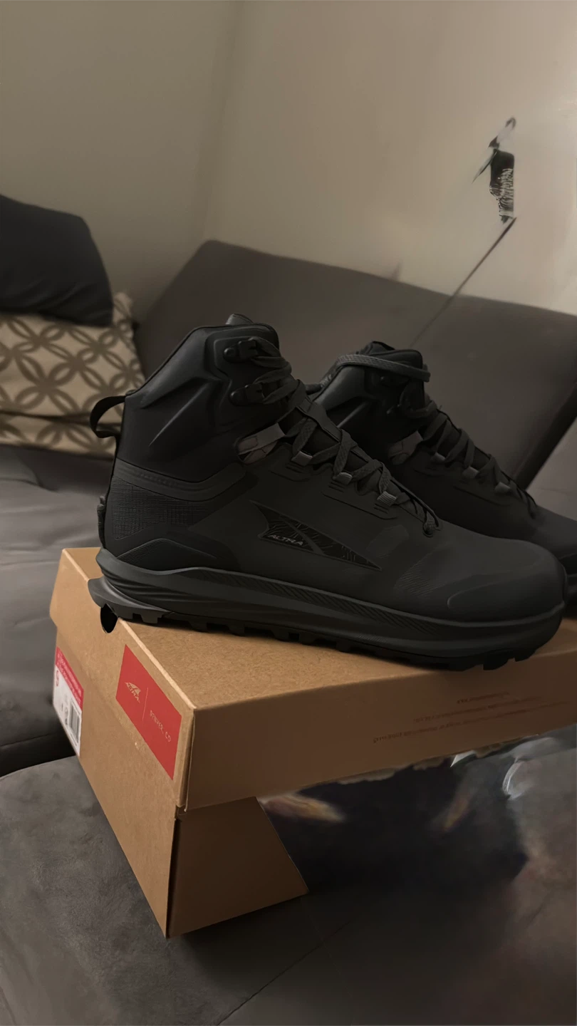 Altra Lone Peak 9 Waterproof Mid Boots - Black - Size 9 - photo 4