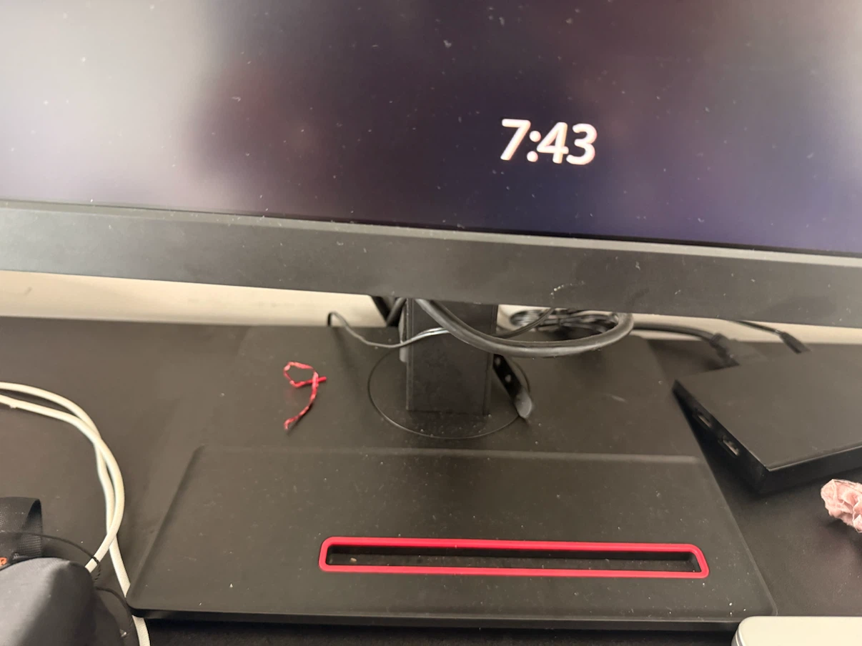 Lenovo ThinkVision T27h-20 27” QHD USB-C Monitor - photo 2
