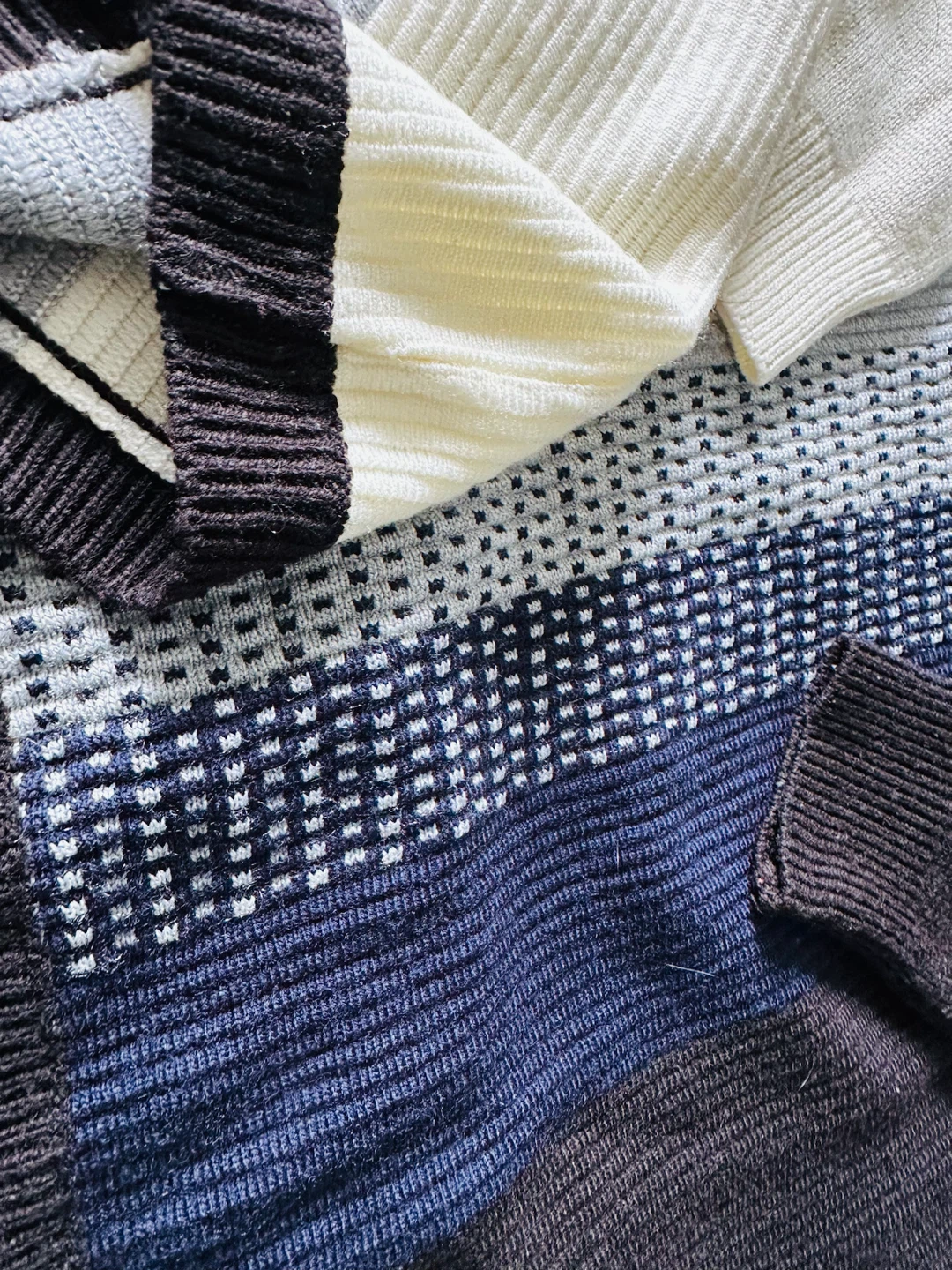 Knit Sweater - photo 4
