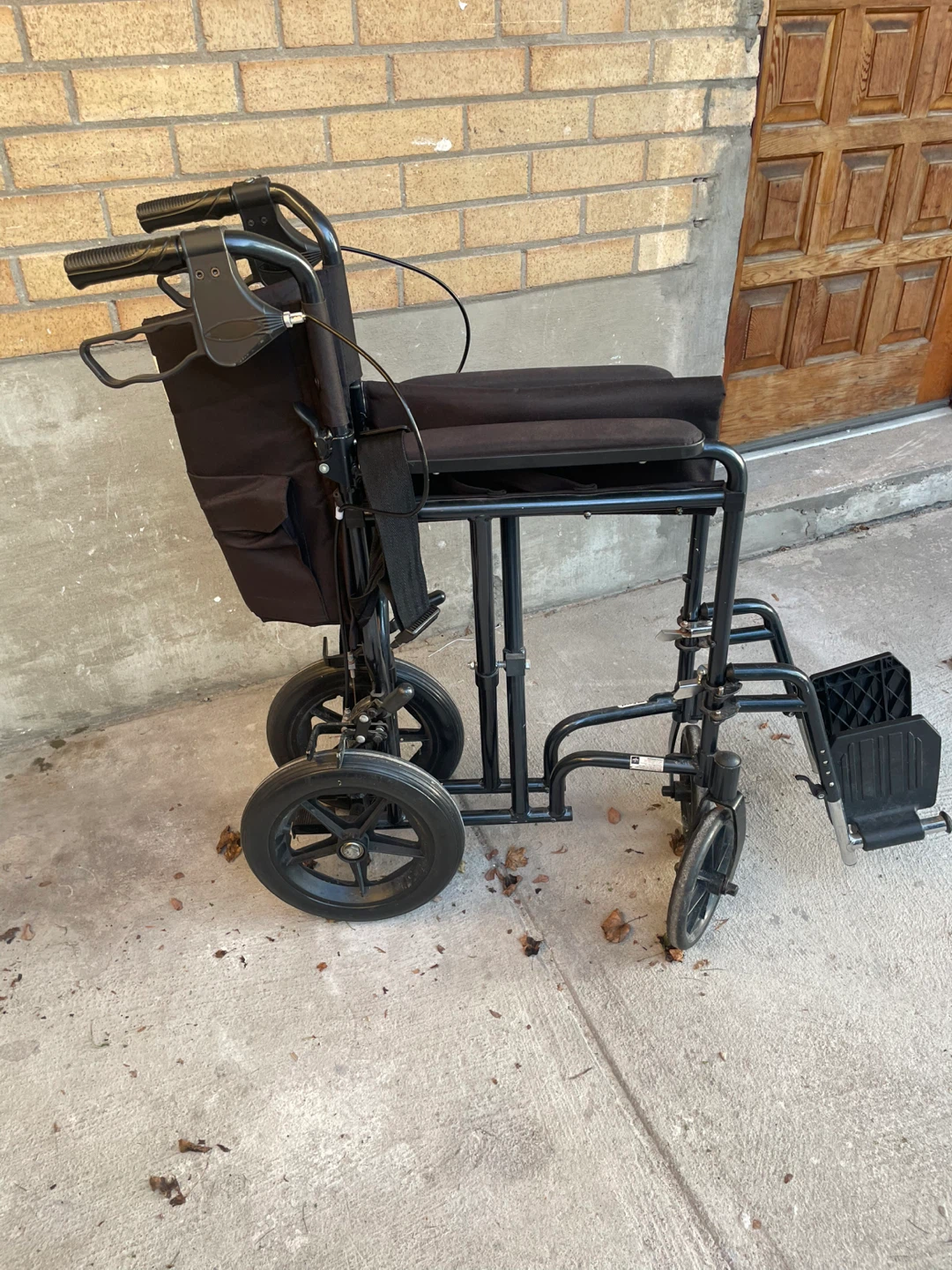 transport wheelchair & delivery - photo 3
