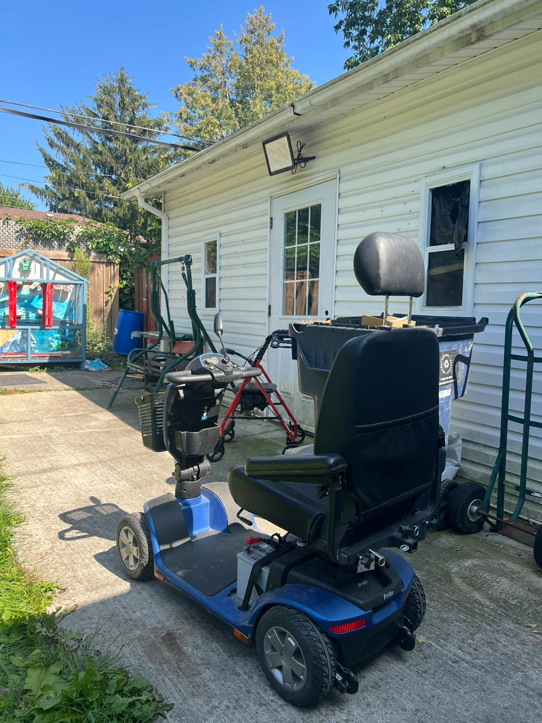 Blue Pride Mobility Scooter - photo 2