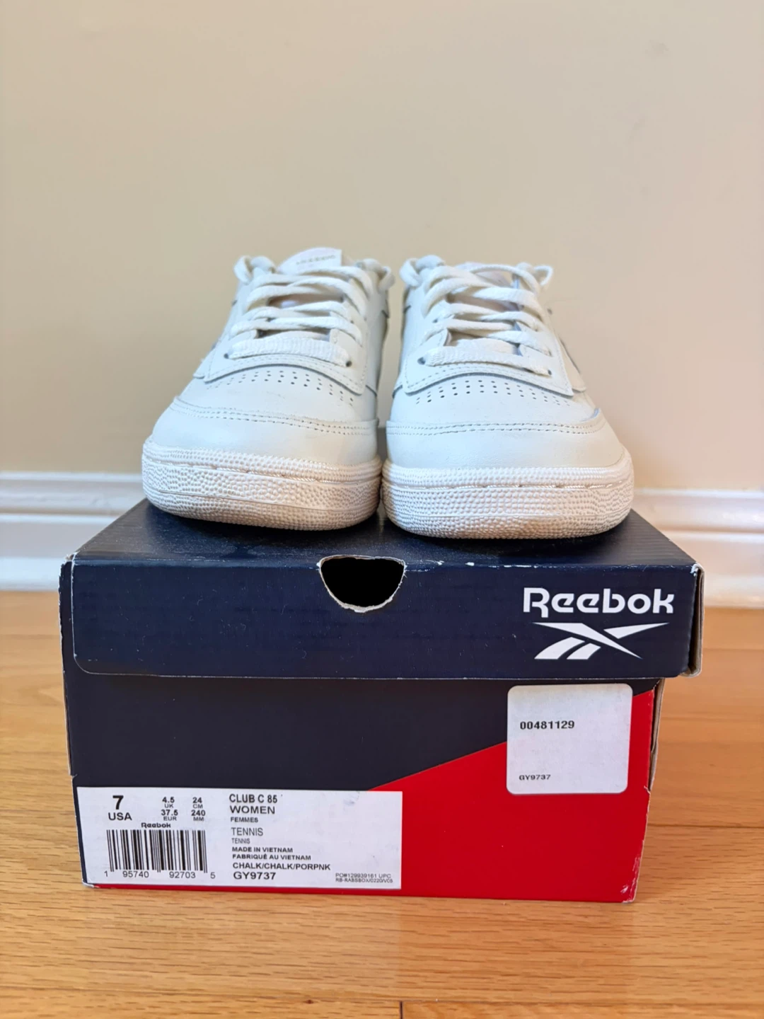Women’s Reebok Club C Shoe - photo 4