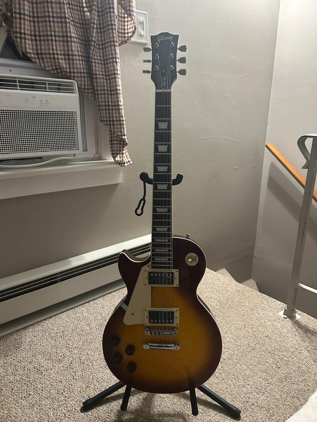Left handed Les Paul copy