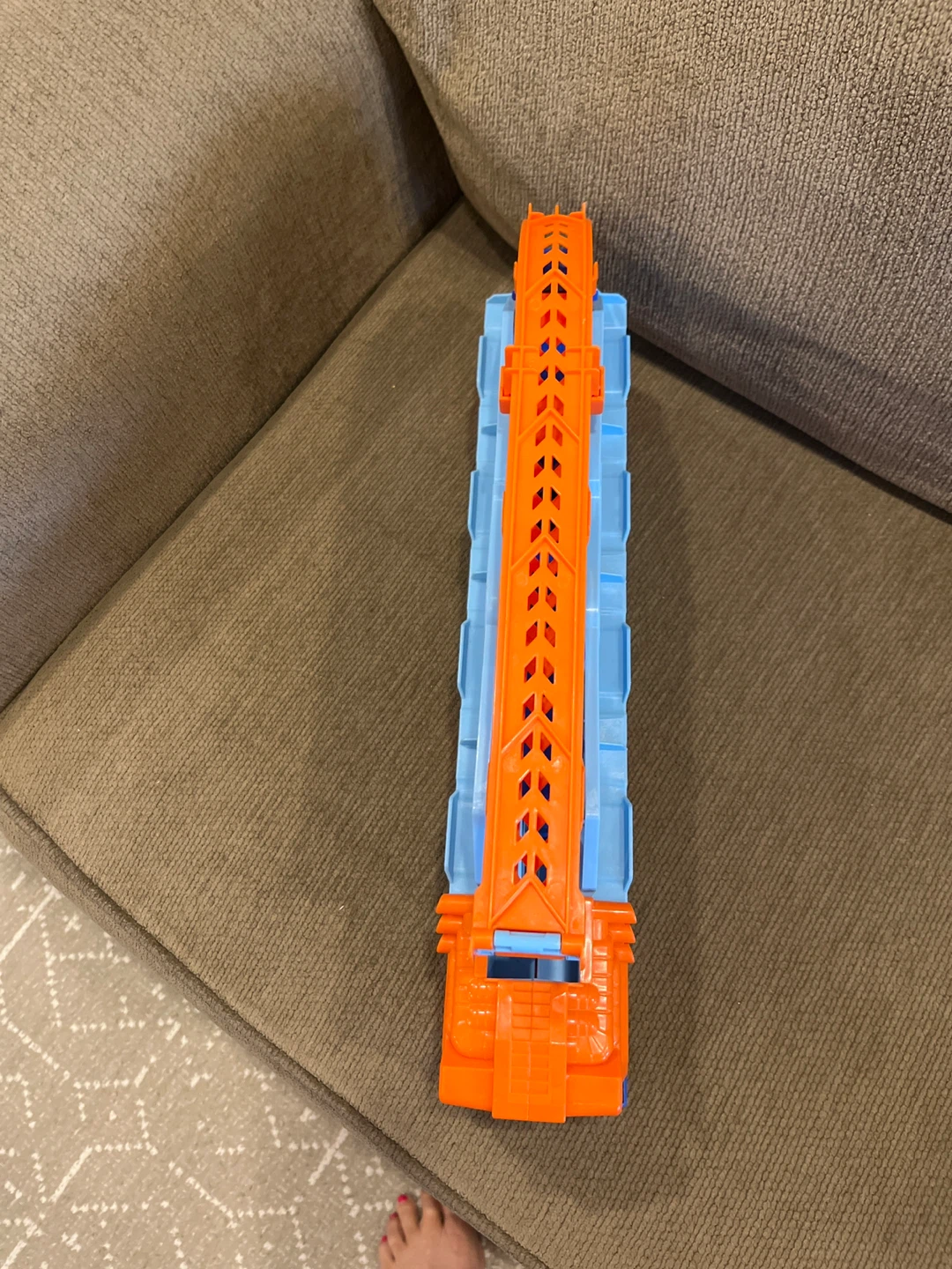 Hot Wheels Transporter and Dragon Car - photo 5
