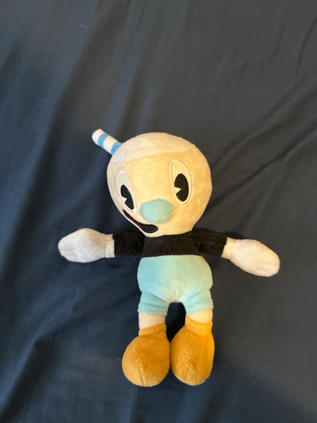 Cuphead plushie (mug man)
