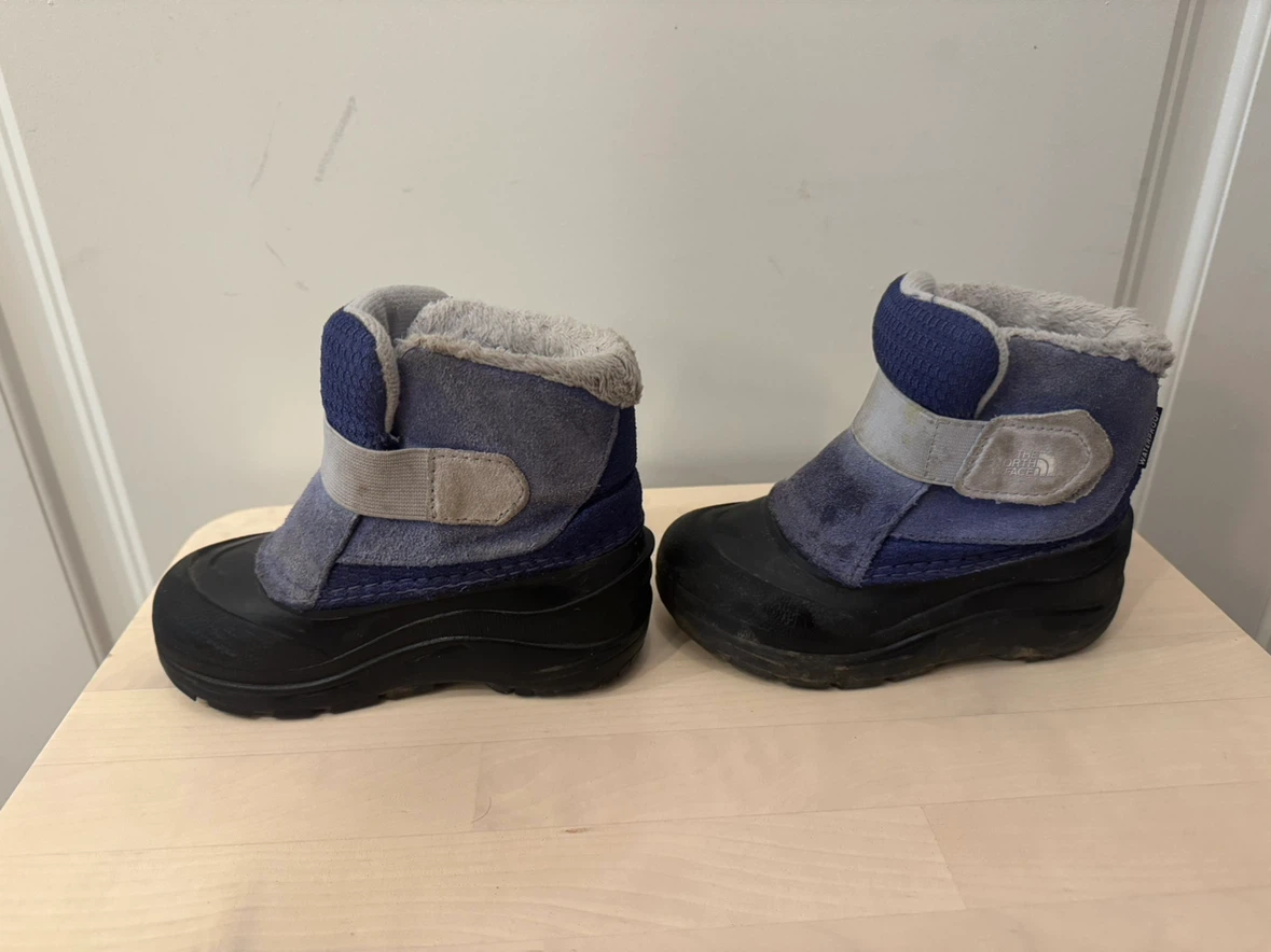 The North Face Kids Winter Boots Size 9 Toddler