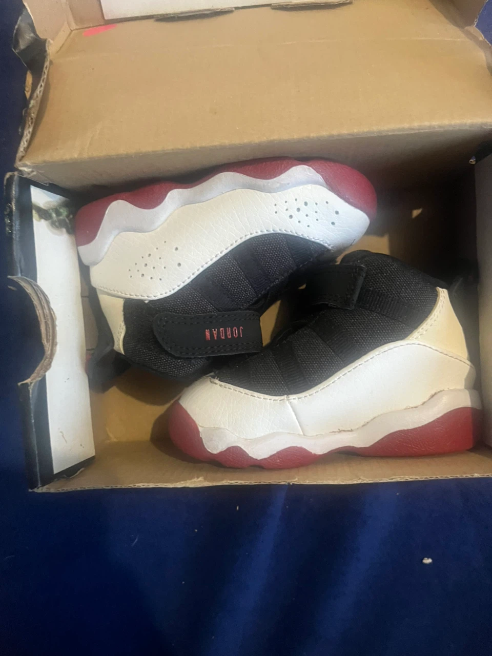 Jordan 6 rings size 4c toddler - photo 2