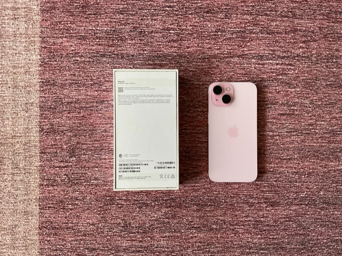 Apple iPhone 15 Pink 128GB - photo 2