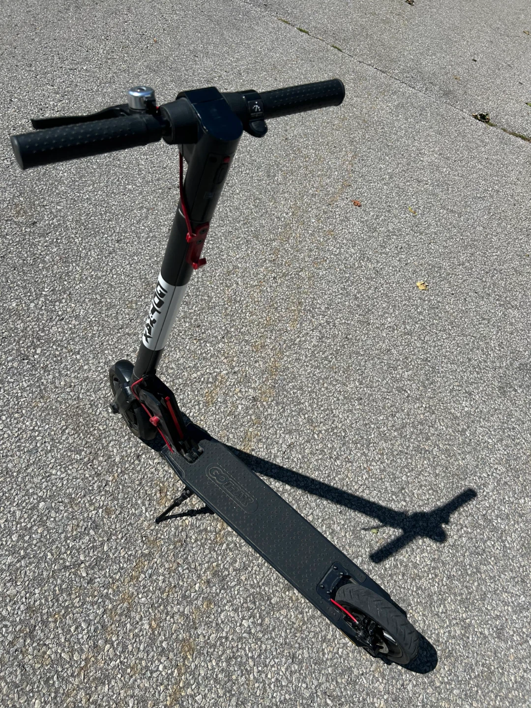 GoTrax GXL V2 Electric Scooter – Serviced & Ready to Ride - photo 2
