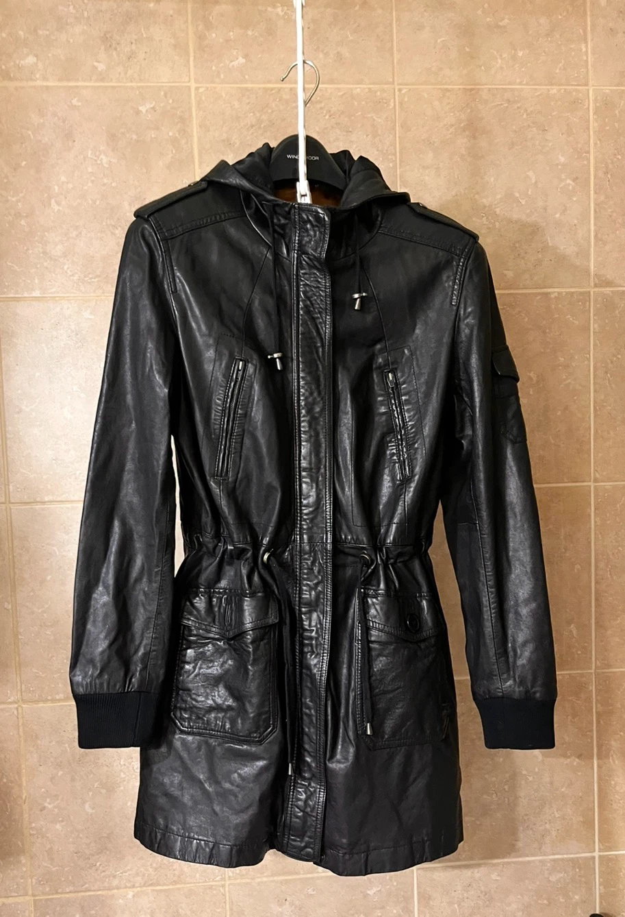 Danier Black Leather Hooded Jacket - photo 2