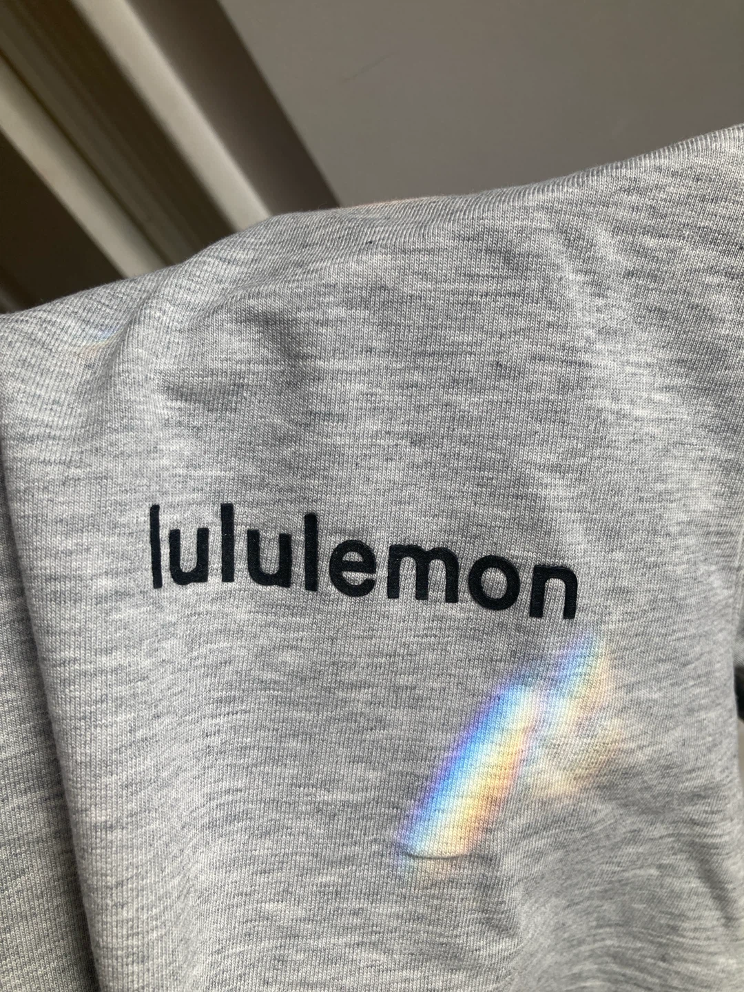 Lululemon crop tee - photo 3