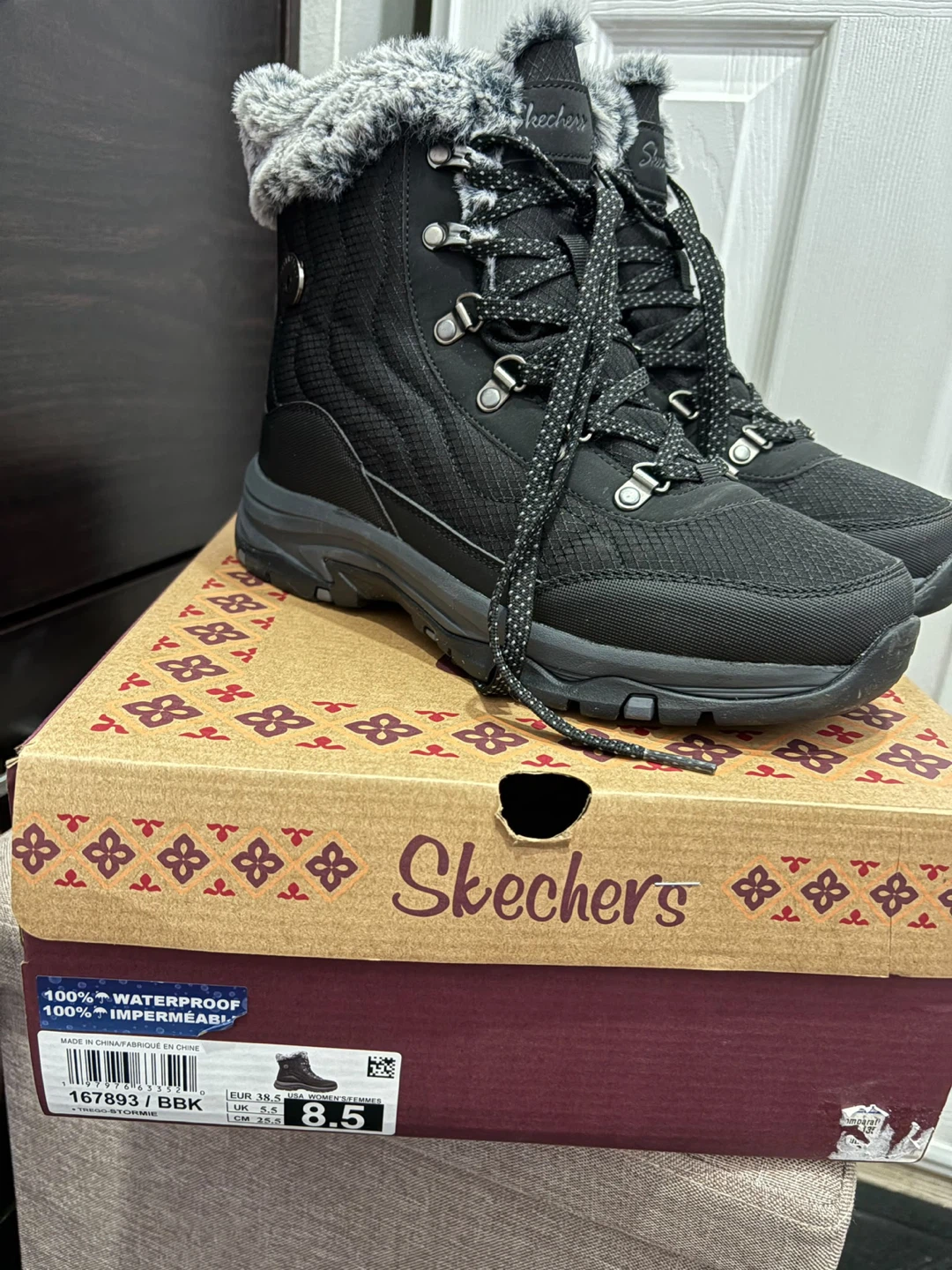 Skechers Trego-Stormie Boots Black Size 8.5