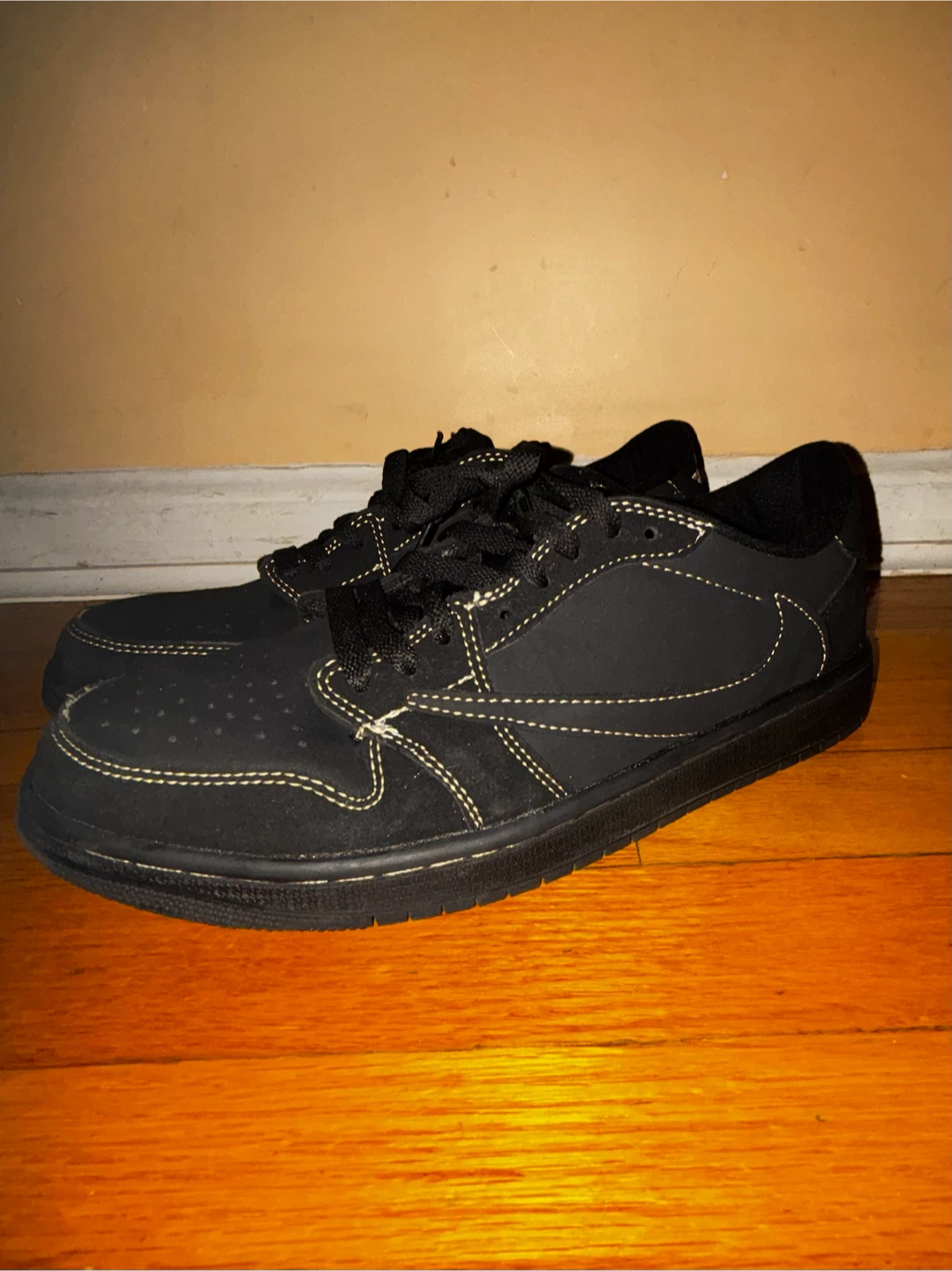 Travis Scott x Air Jordan 1 Low Black Phantom - photo 2
