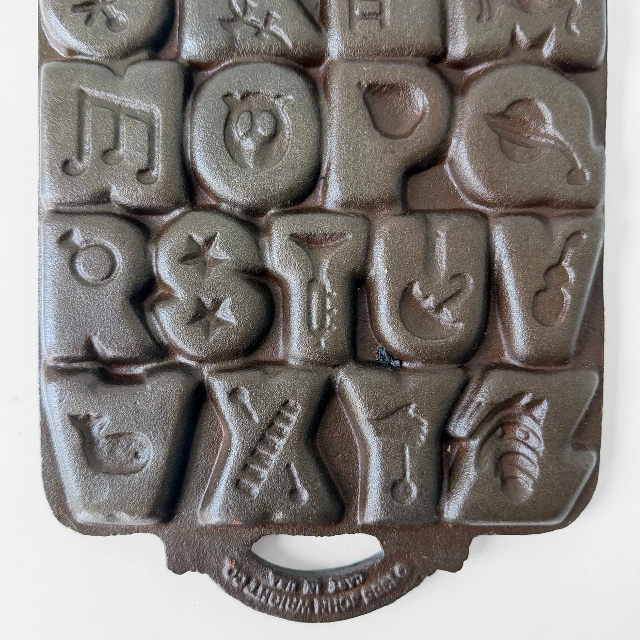 Vintage 1985 Cast Iron Alphabet Cookie Mold - photo 3