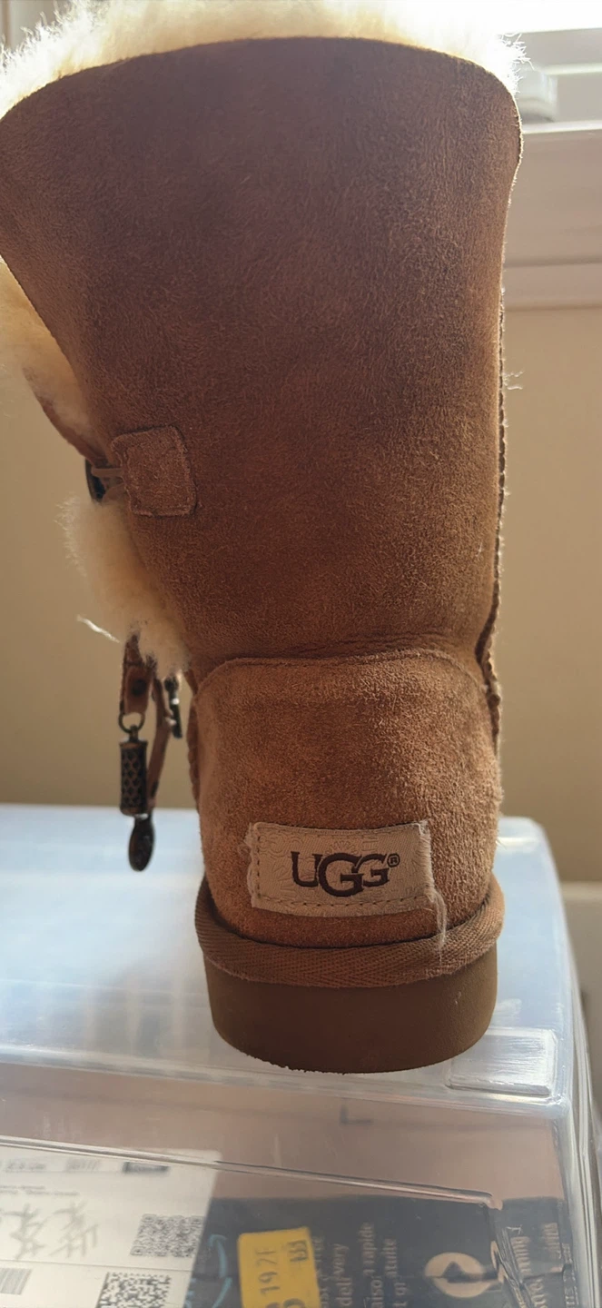 Ugg Boots Tan with Button Detail - photo 2