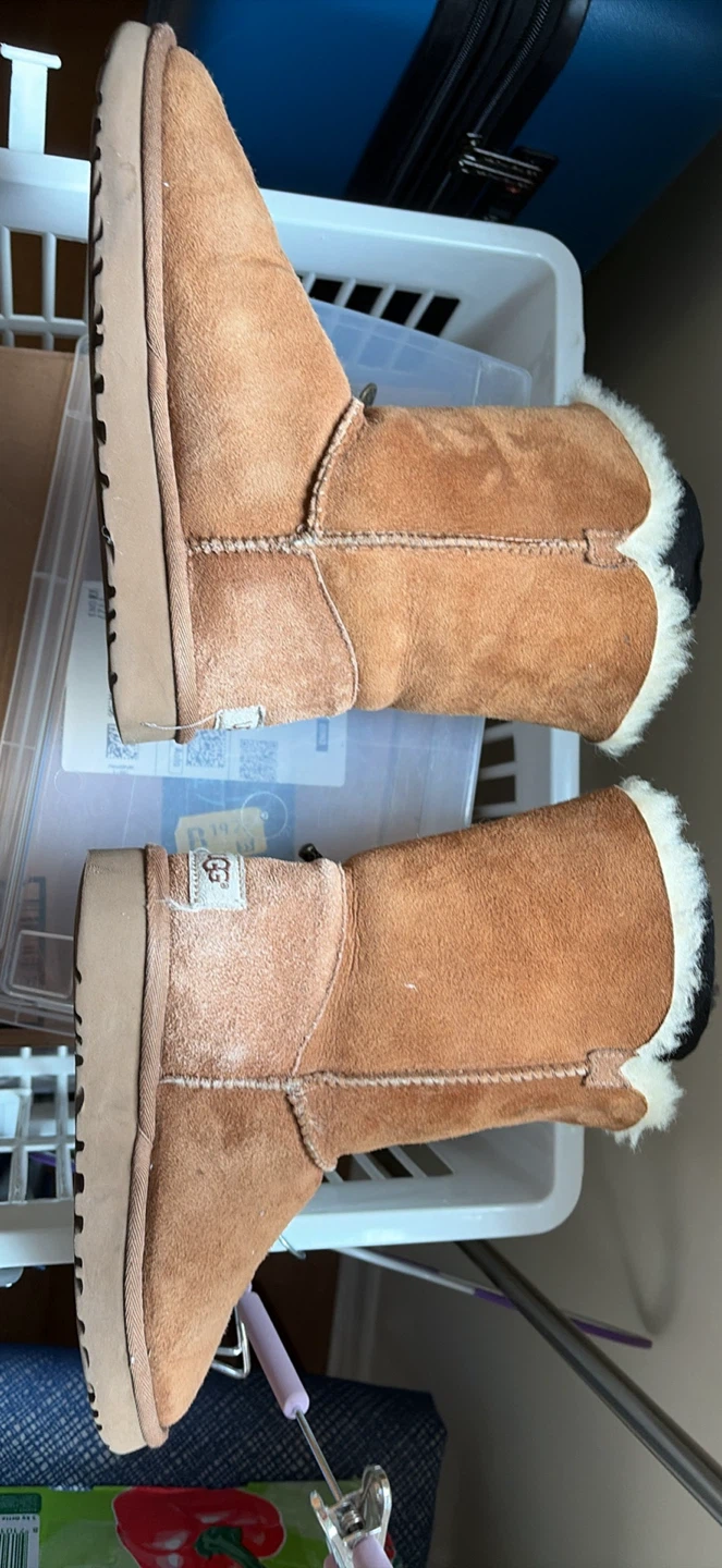 Ugg Boots Tan with Button Detail - photo 3