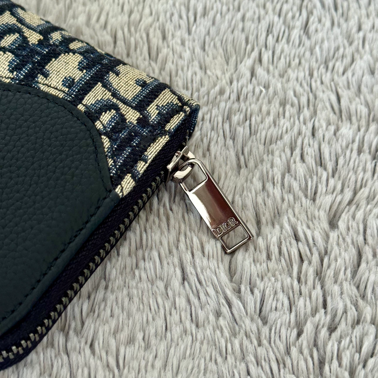 Dior Oblique Long Zip Wallet - photo 3