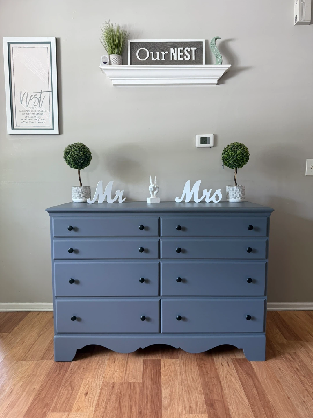 ✨🩶Gorgeous solid dresser🩶✨