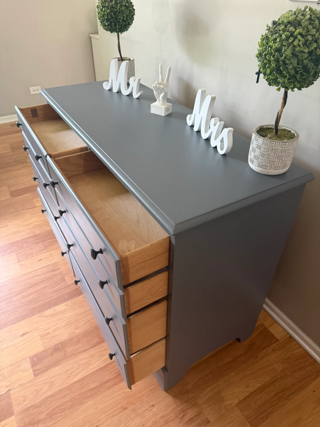✨🩶Gorgeous solid dresser🩶✨ - photo 4