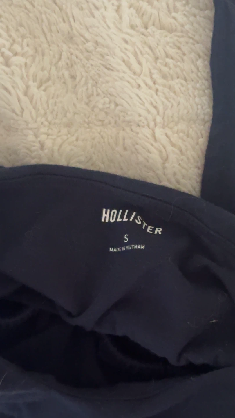 Hollister V-neck Halter Top in Blue - photo 2