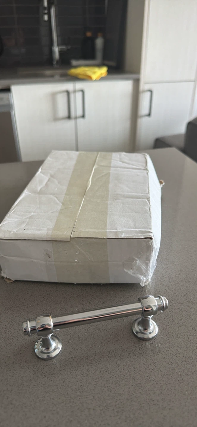 Silver cabinet handle 3 inc ( 10 pck)