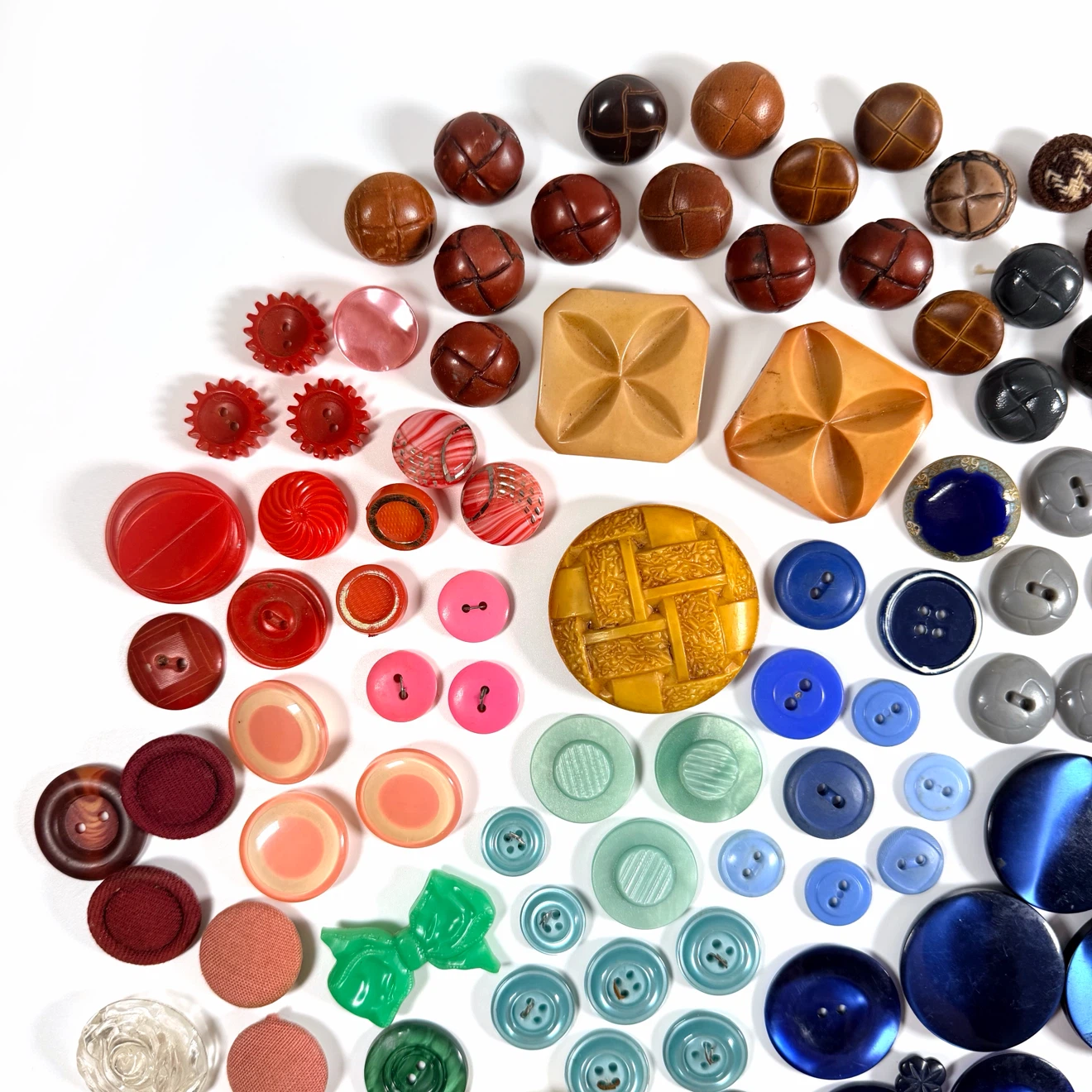 Vintage Button Collection - photo 2