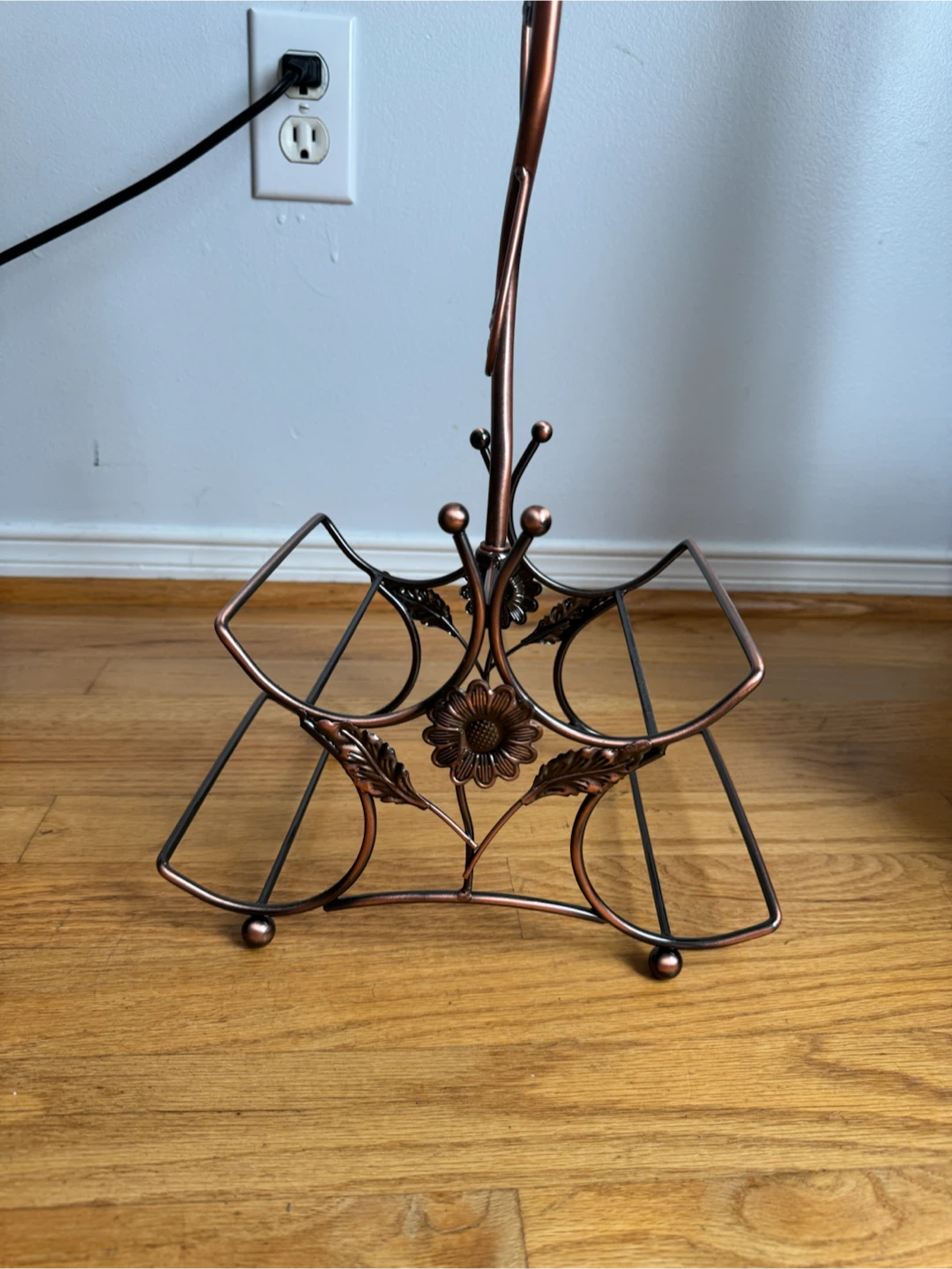 Wine Glass and Bottle Stand - photo 4