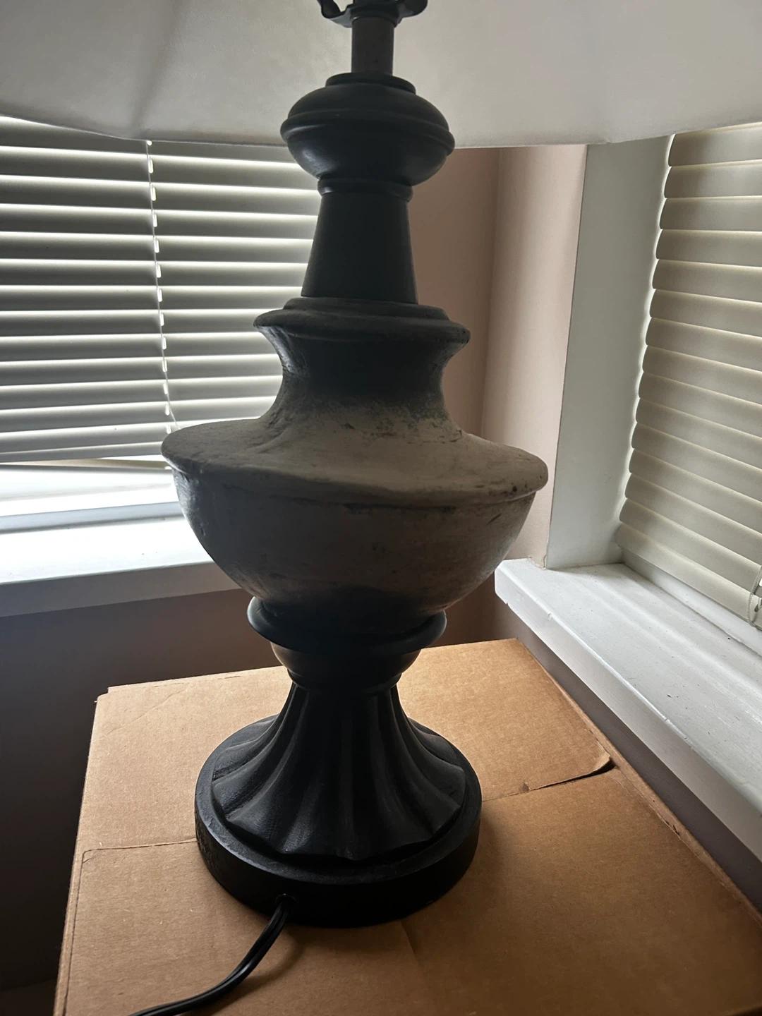TWO Rustic Table Lamps - photo 2