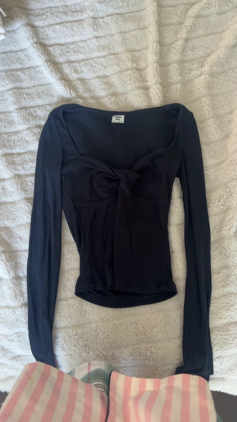 Sunday Best Lula Longsleeve Aritzia