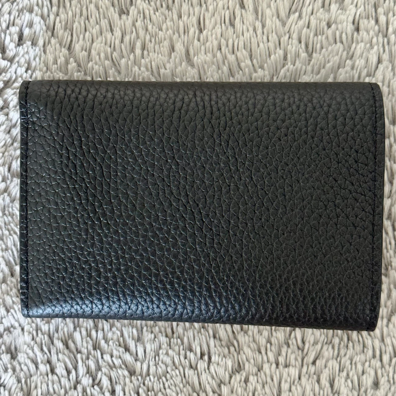 Louis Vuitton Black Leather Wallet - photo 2