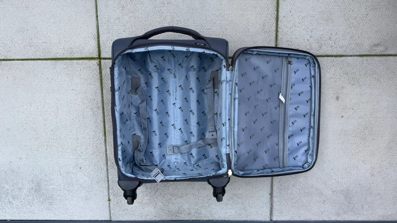 Softside Carry-On Expandable 4-Wheel Luggage - photo 4