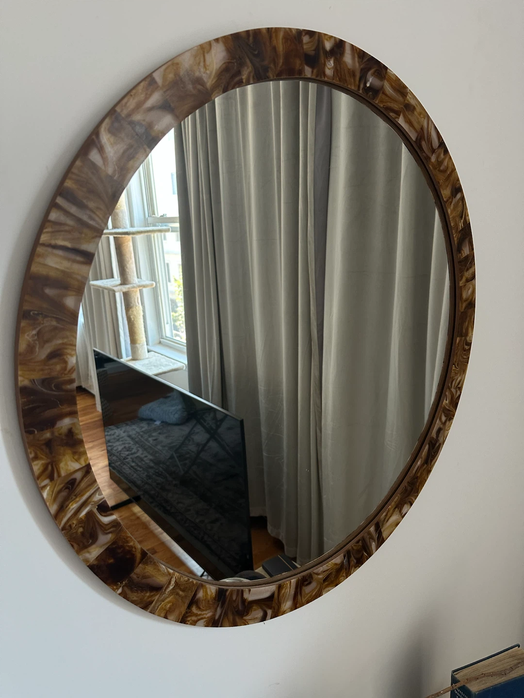 Large Round Tortoiseshell-Style Mirror (Set of 2) - photo 4
