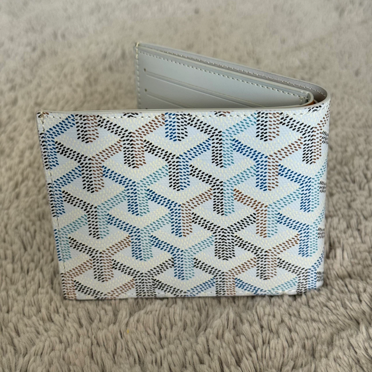 Goyard Bi-Fold Wallet - photo 3