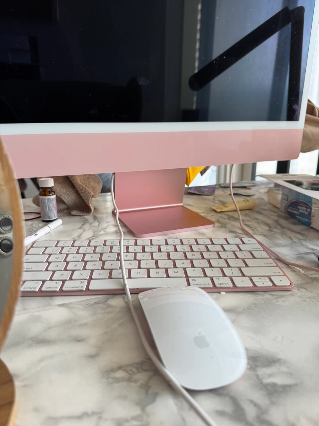 Pink Apple iMac 24-inch - photo 2