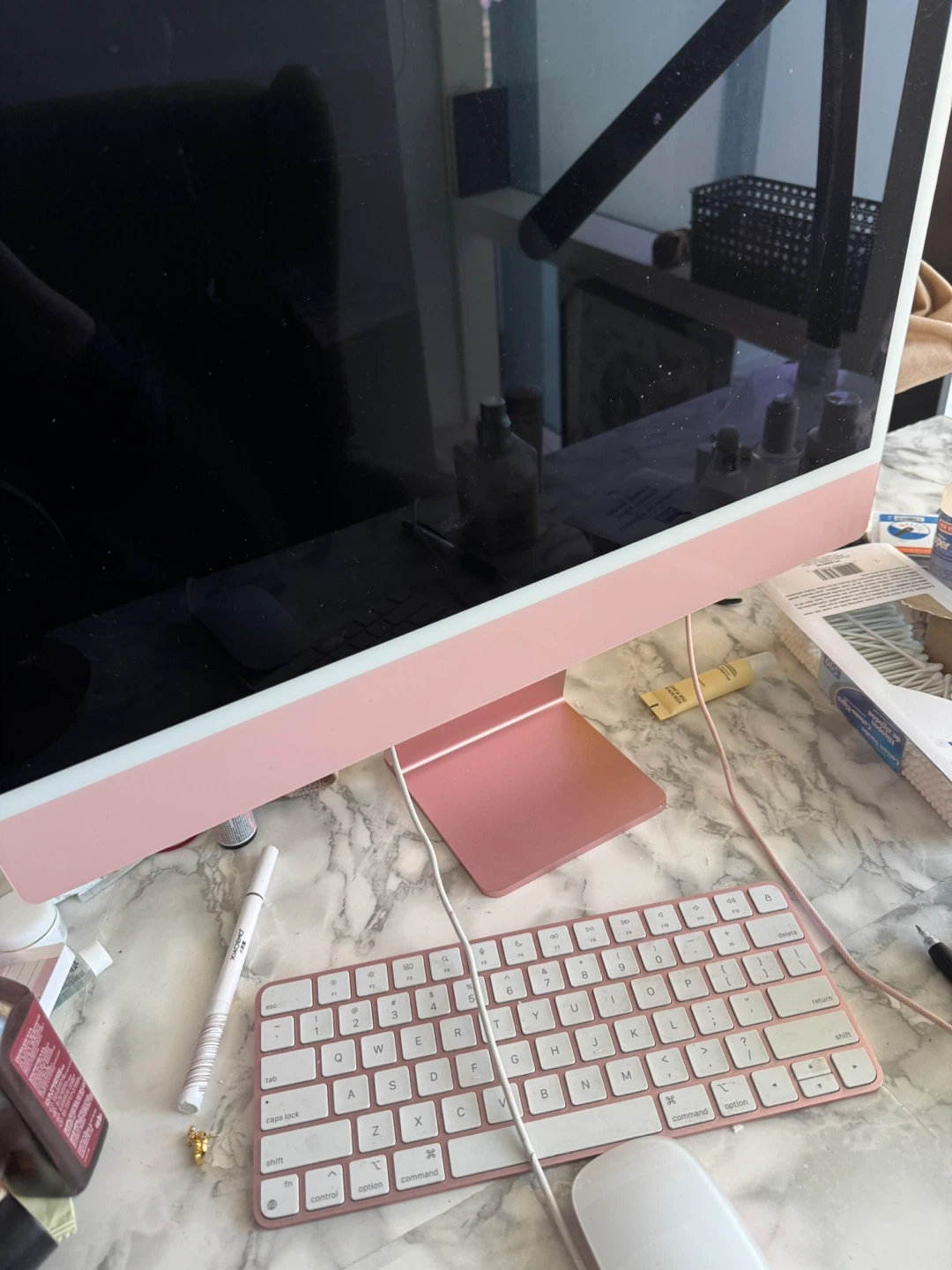Pink Apple iMac 24-inch - photo 4