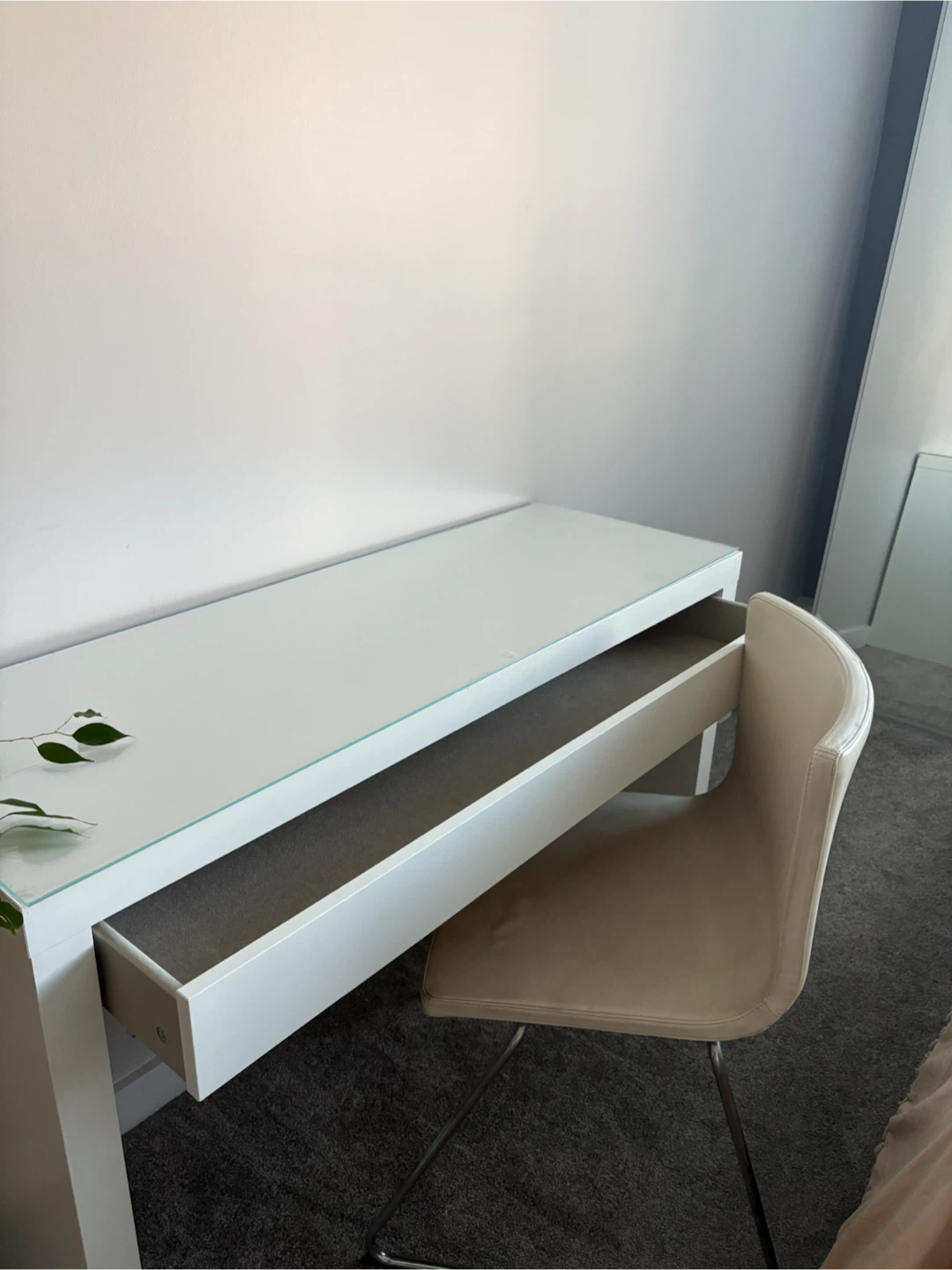 IKEA White desk with glass top & Chair - photo 2