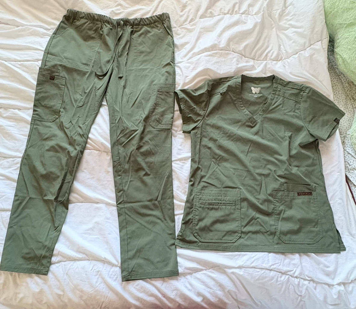 Monarch Scrub Set - Olive Green - Large