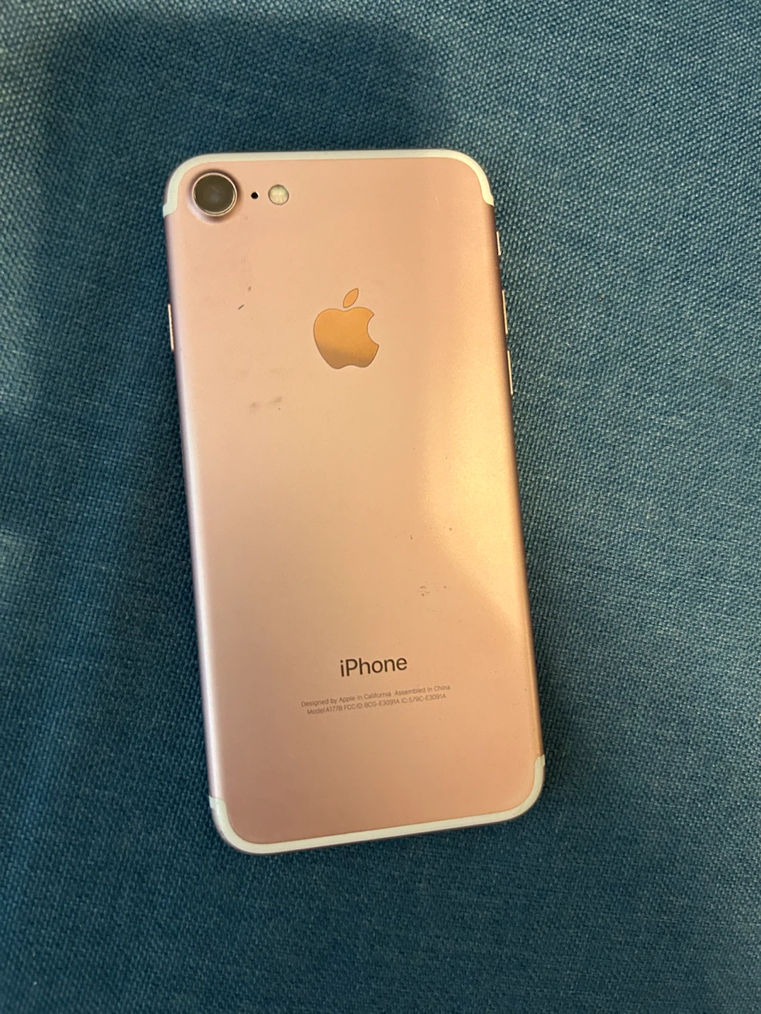 iPhone 6s rose gold(broken)
