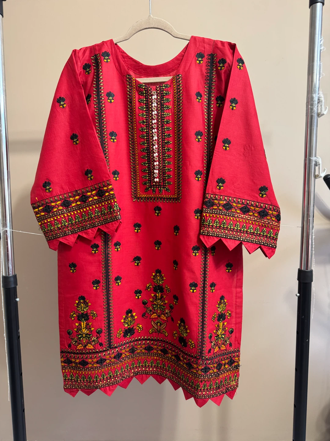 Cotton embroidered kurti/tunic/top - photo 2