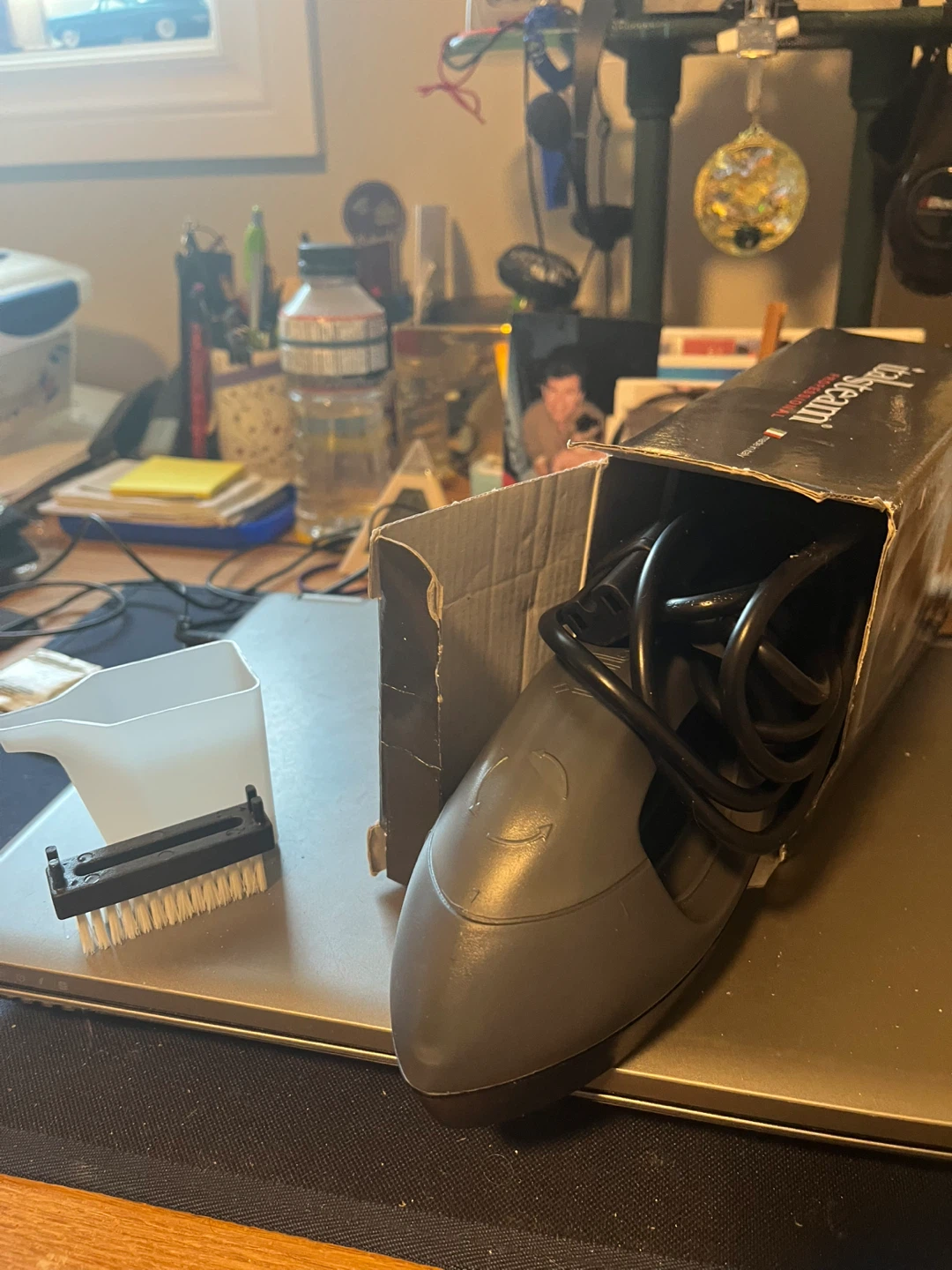 Italsteam Professional Light Weight Steam Iron - photo 2