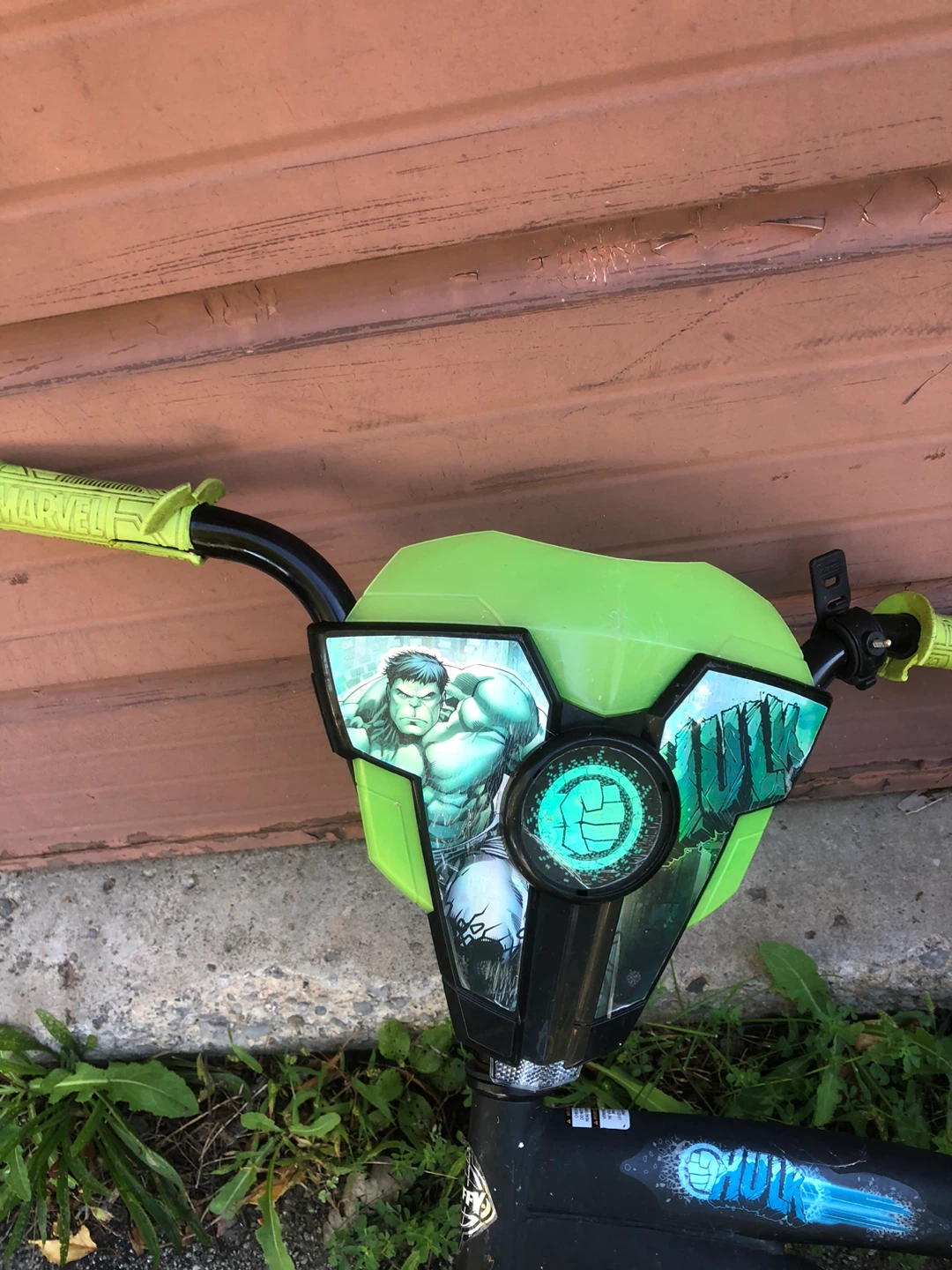 Kids' Hulk Bicycle - photo 2