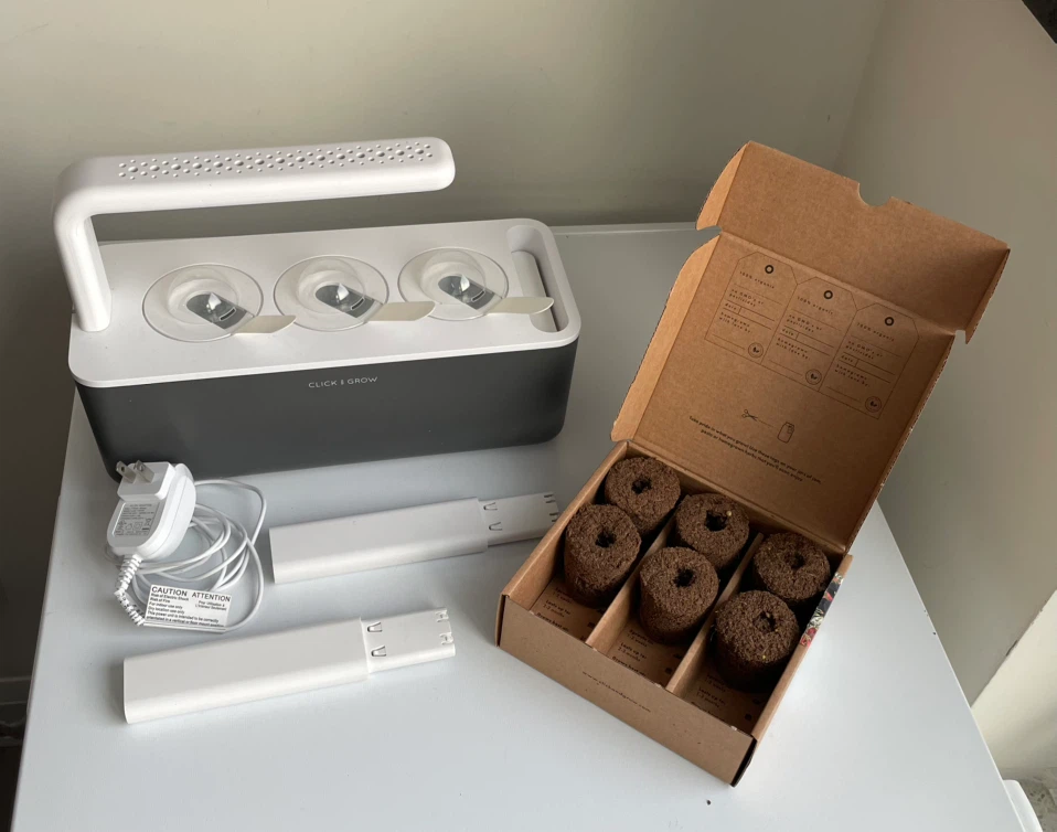 Click and Grow Smart Garden 3 - photo 2