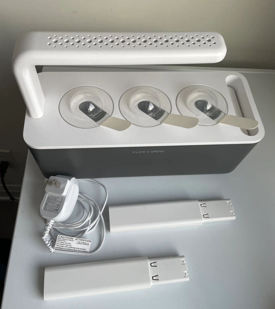 Click and Grow Smart Garden 3 - photo 3