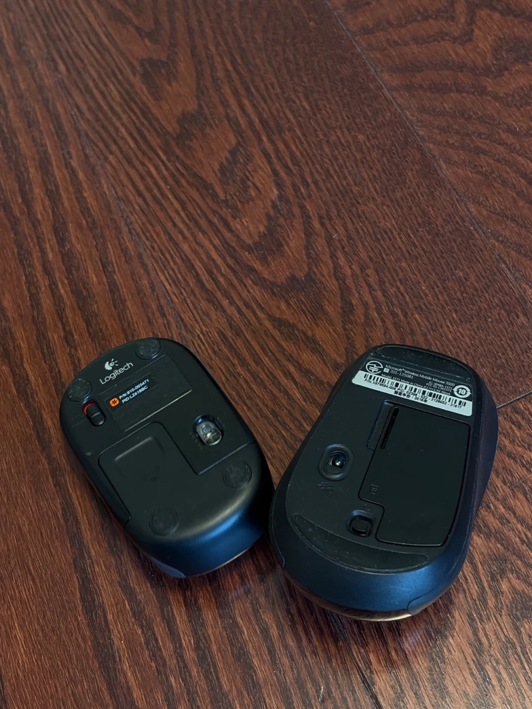 Microsoft and Logitech wireless mice - photo 2