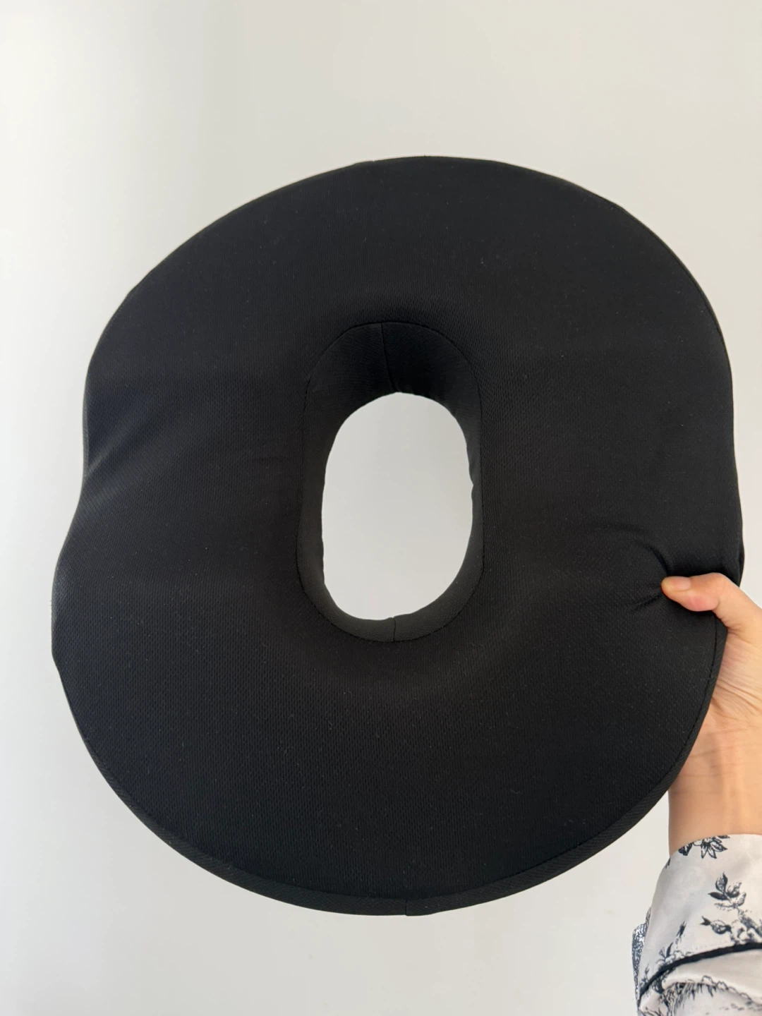 5 Stars United Black Donut Seat Cushion - photo 2