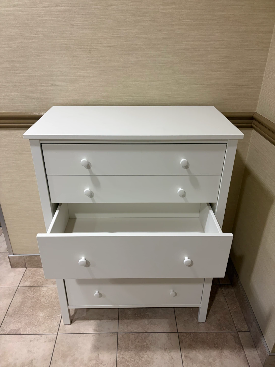 IKEA white dresser - photo 4
