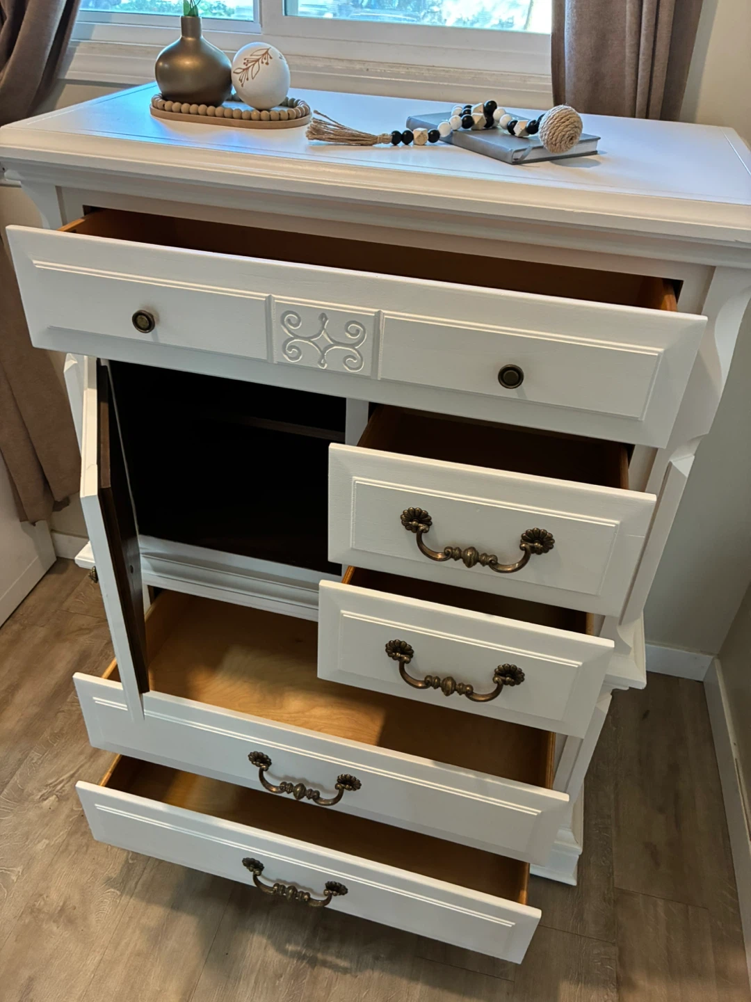Dresser - photo 5